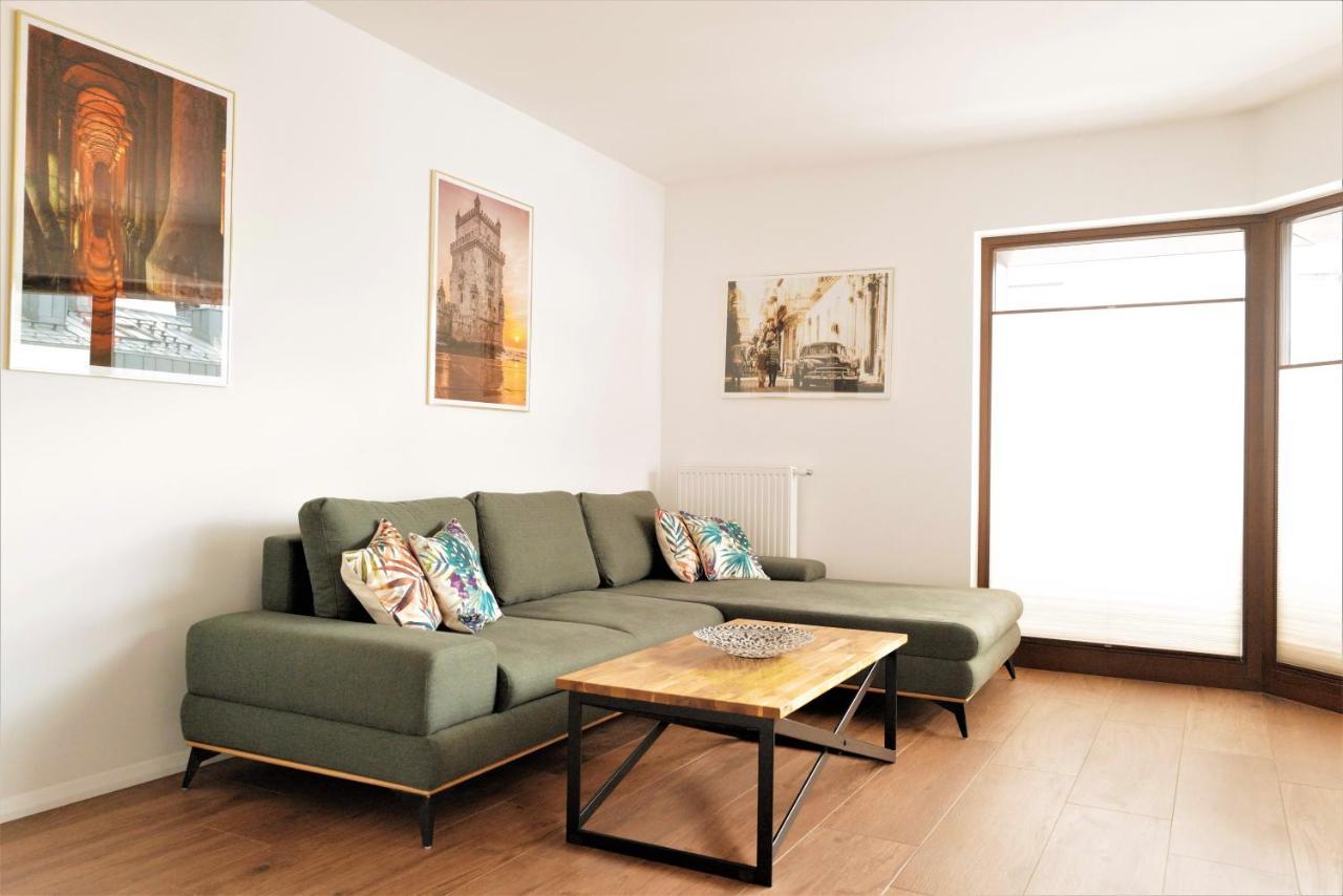 Central Port Warsaw Apartment Exterior photo